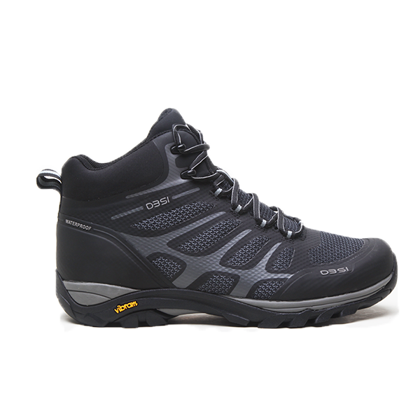 Desi Outdoor | Queulat Vantablack Trekking Vibram